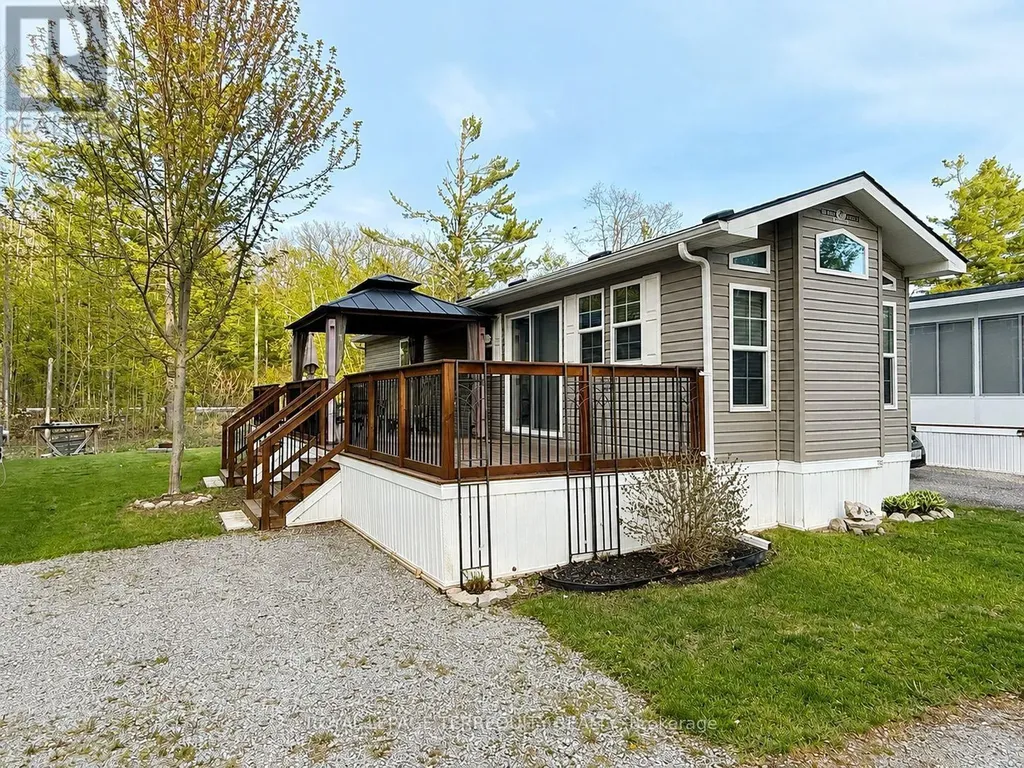 356 Rockhaven Selwyn ON K0L 2H0