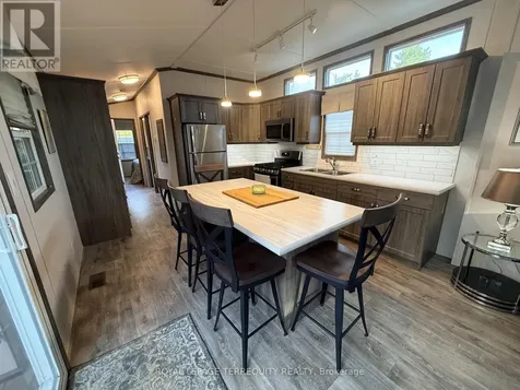 356 Rockhaven Selwyn ON K0L 2H0