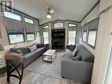 356 Rockhaven Selwyn ON K0L 2H0
