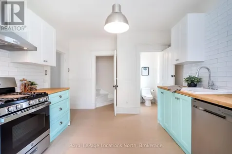 117 - 119 Napier Street Collingwood ON L9Y 3T1