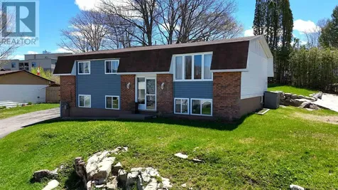 1 Gillanders Road Elliot Lake ON P5A 1W4
