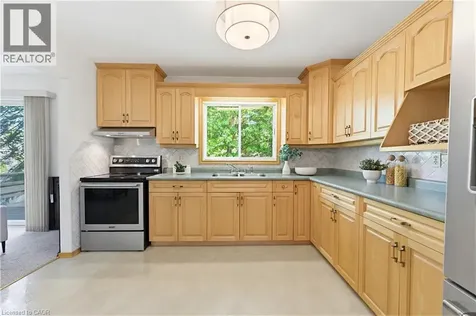 216 Mcgarry Drive Kitchener ON N2N 1H9