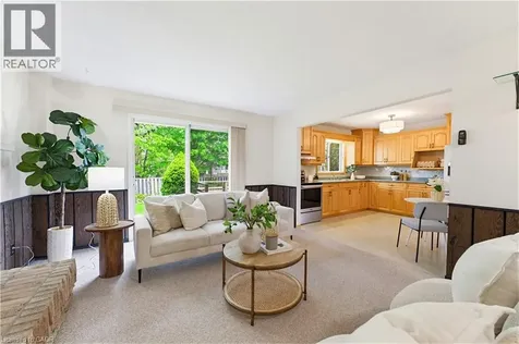 216 Mcgarry Drive Kitchener ON N2N 1H9