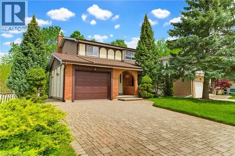 216 Mcgarry Drive Kitchener ON N2N 1H9