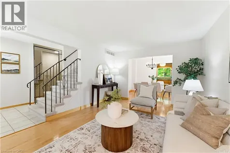 216 Mcgarry Drive Kitchener ON N2N 1H9