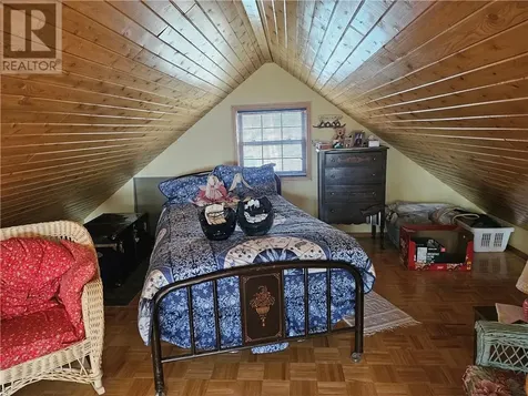 684 Pine Cone Sudbury ON P0M 2Y0