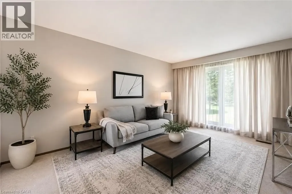 17 Glenda Court Guelph ON N1H 6V6