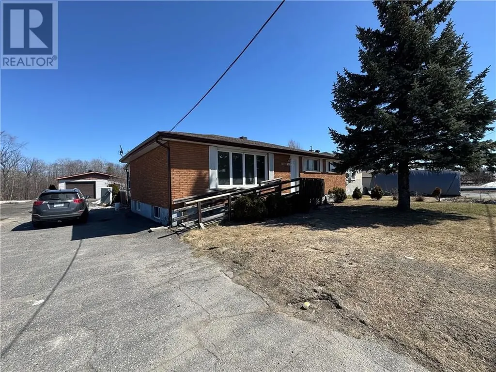 2600 Municipal Road Unit# Upper Val Caron ON P3N 1K6