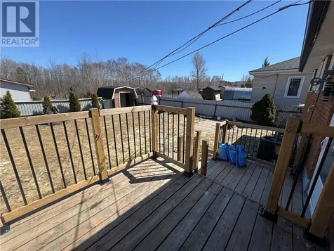 2600 Municipal Road Unit# Upper Val Caron ON P3N 1K6
