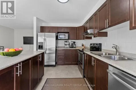 231 Rolling Meadow Crescent Ottawa ON K1W 0A8