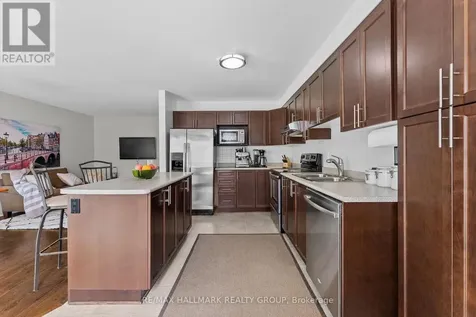 231 Rolling Meadow Crescent Ottawa ON K1W 0A8