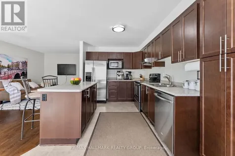 231 Rolling Meadow Crescent Ottawa ON K1W 0A8