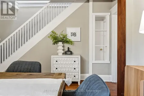 136 Blantyre Avenue Toronto (the Beaches) ON M1N 2R5