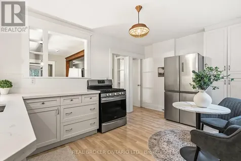 136 Blantyre Avenue Toronto (the Beaches) ON M1N 2R5