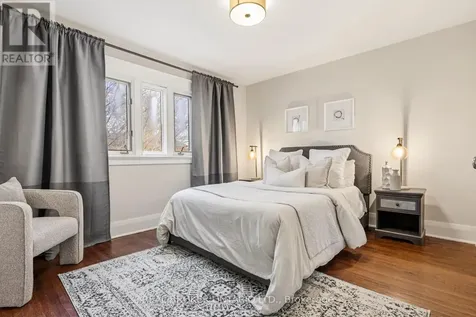 136 Blantyre Avenue Toronto (the Beaches) ON M1N 2R5