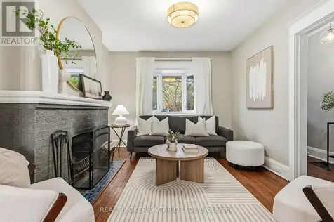 136 Blantyre Avenue Toronto (the Beaches) ON M1N 2R5