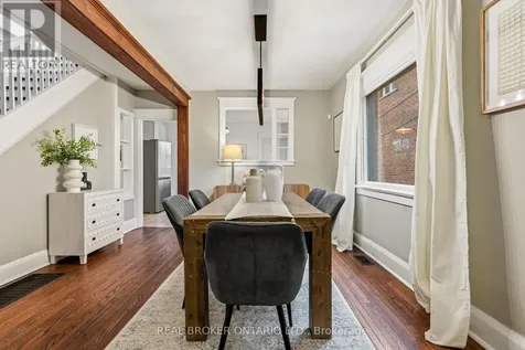 136 Blantyre Avenue Toronto (the Beaches) ON M1N 2R5