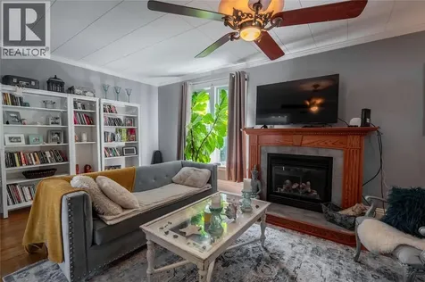 224 Vidal Street South Sarnia ON N7T 2T7