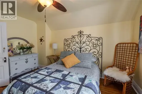224 Vidal Street South Sarnia ON N7T 2T7