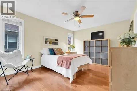 2227 St. Clair Avenue Essex ON N9B 3W4