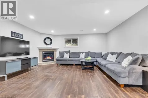 2227 St. Clair Avenue Essex ON N9B 3W4
