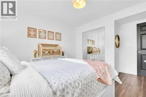 2227 St. Clair Avenue Essex ON N9B 3W4
