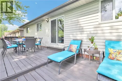 2227 St. Clair Avenue Essex ON N9B 3W4