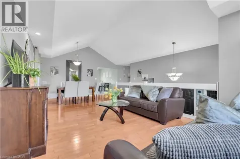 2227 St. Clair Avenue Essex ON N9B 3W4