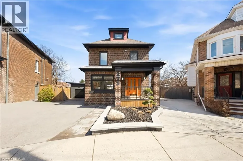 273 Stinson Crescent Hamilton ON L8N 1T6