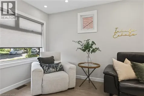 273 Stinson Crescent Hamilton ON L8N 1T6