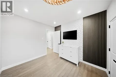 273 Stinson Crescent Hamilton ON L8N 1T6