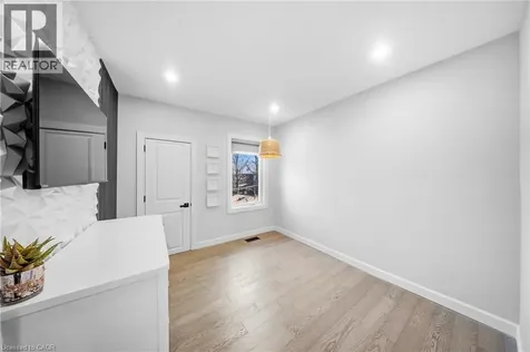273 Stinson Crescent Hamilton ON L8N 1T6