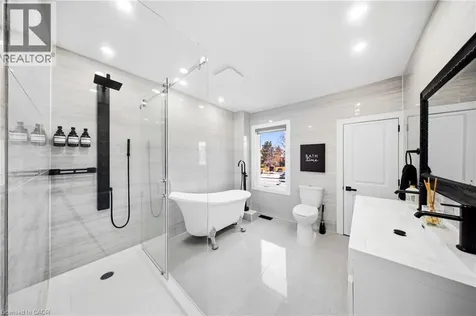 273 Stinson Crescent Hamilton ON L8N 1T6