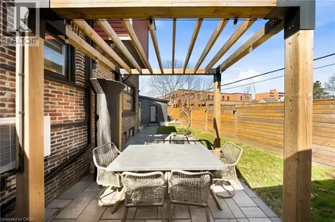 273 Stinson Crescent Hamilton ON L8N 1T6
