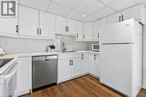 5090 Pinedale Avenue Burlington ON L7L 5V8