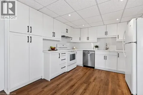 5090 Pinedale Avenue Burlington ON L7L 5V8