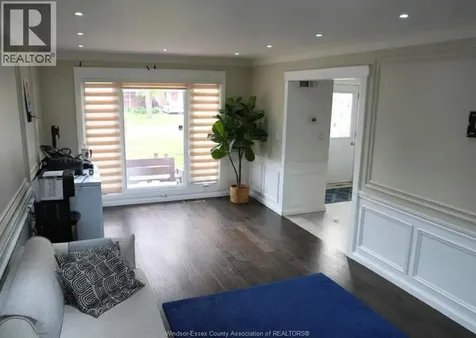 2688 Jamaica Crescent Windsor ON N9E 2Z2
