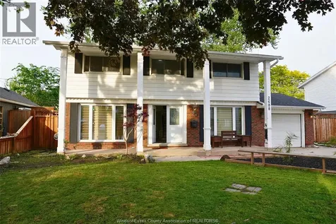 2688 Jamaica Crescent Windsor ON N9E 2Z2