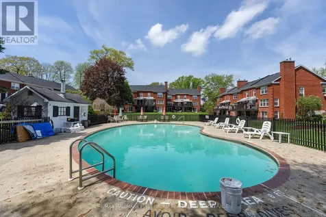 15 Country Club Place Brockville ON K6V 6T7