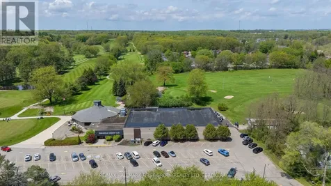 15 Country Club Place Brockville ON K6V 6T7