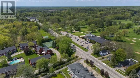 15 Country Club Place Brockville ON K6V 6T7