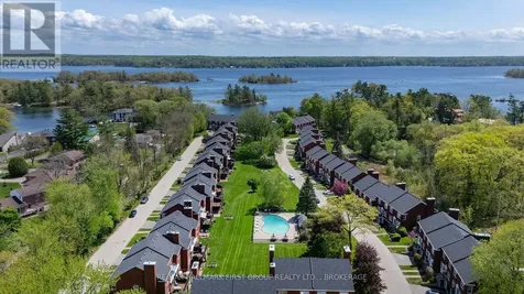 15 Country Club Place Brockville ON K6V 6T7