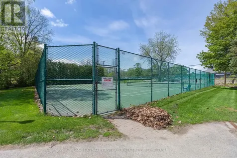 15 Country Club Place Brockville ON K6V 6T7