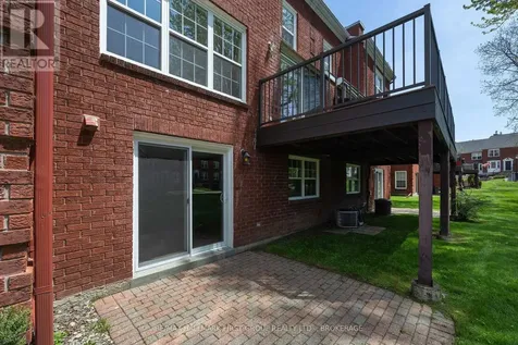 15 Country Club Place Brockville ON K6V 6T7