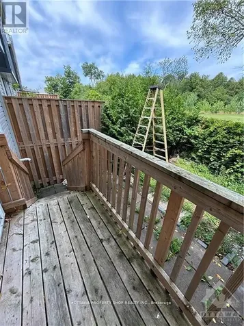 825 Cahill Drive West Ottawa ON K1V 9N8