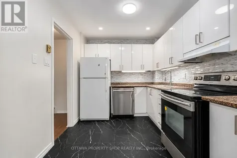 825 Cahill Drive West Ottawa ON K1V 9N8