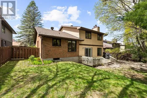 6 Byrd Crescent Ottawa ON K2L 2G5
