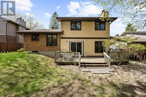 6 Byrd Crescent Ottawa ON K2L 2G5