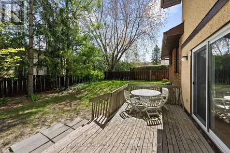 6 Byrd Crescent Ottawa ON K2L 2G5