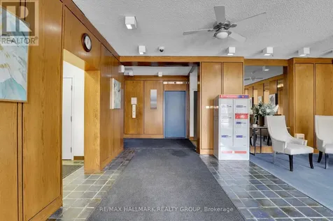 1285 Cahill Drive Ottawa ON K1V 9A7